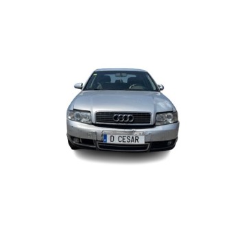 AUDI A4 BERLINA (8E)