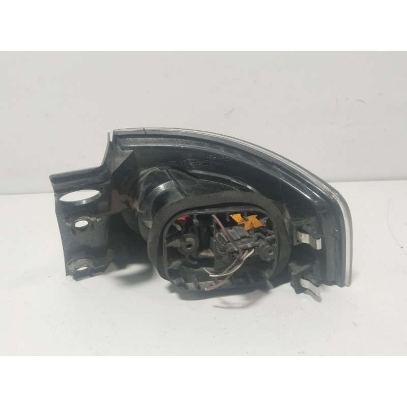 PILOTO TRASERO IZQUIERDO 6L6945095  - imagen 2