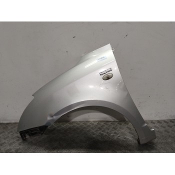 ALETA DELANTERA IZQUIERDA 5771163J20 5771173K10 PLATA