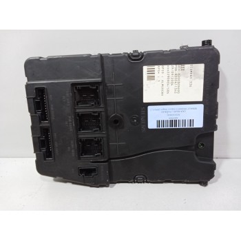 CAJA RELES / FUSIBLES 8200309690 