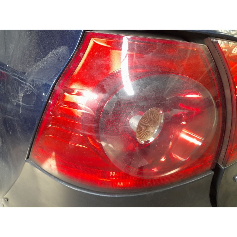 PILOTO TRASERO IZQUIERDO 1K6945095AA 