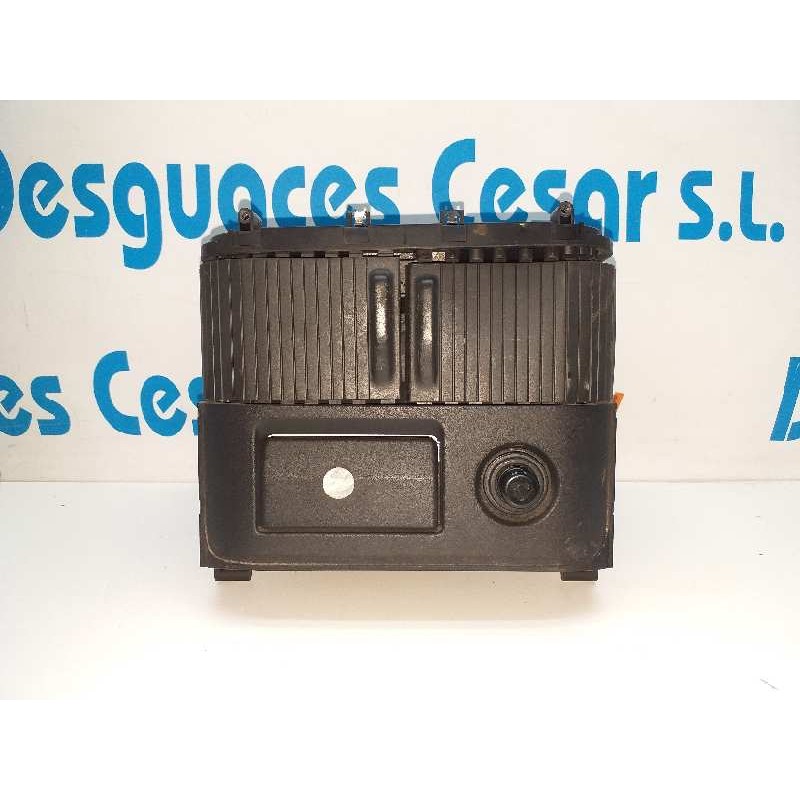 CENICERO 68108WQ400  - imagen 2