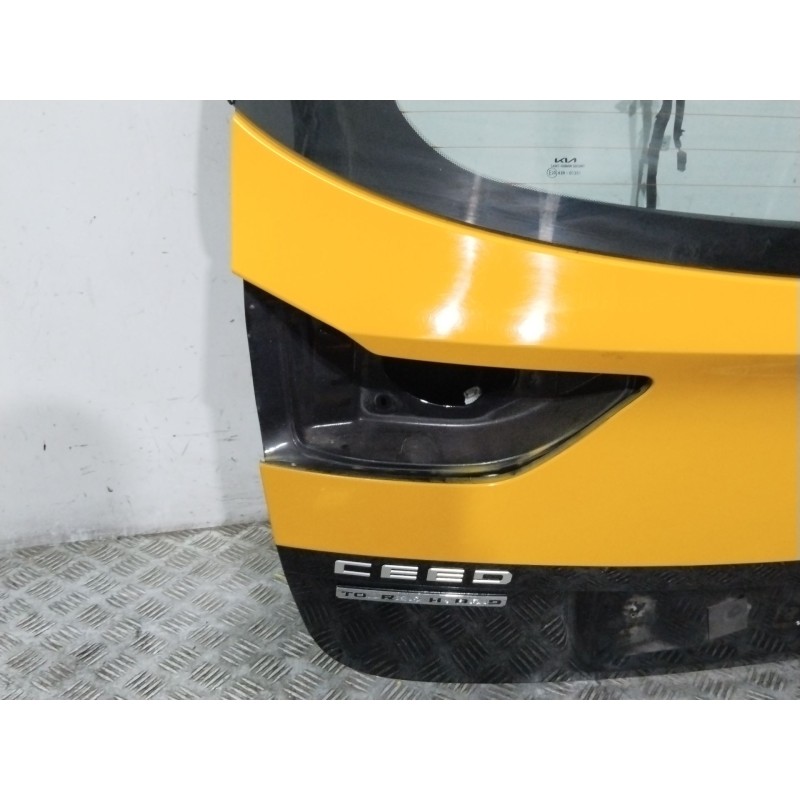 PORTON TRASERO 73700J7200  - imagen 2