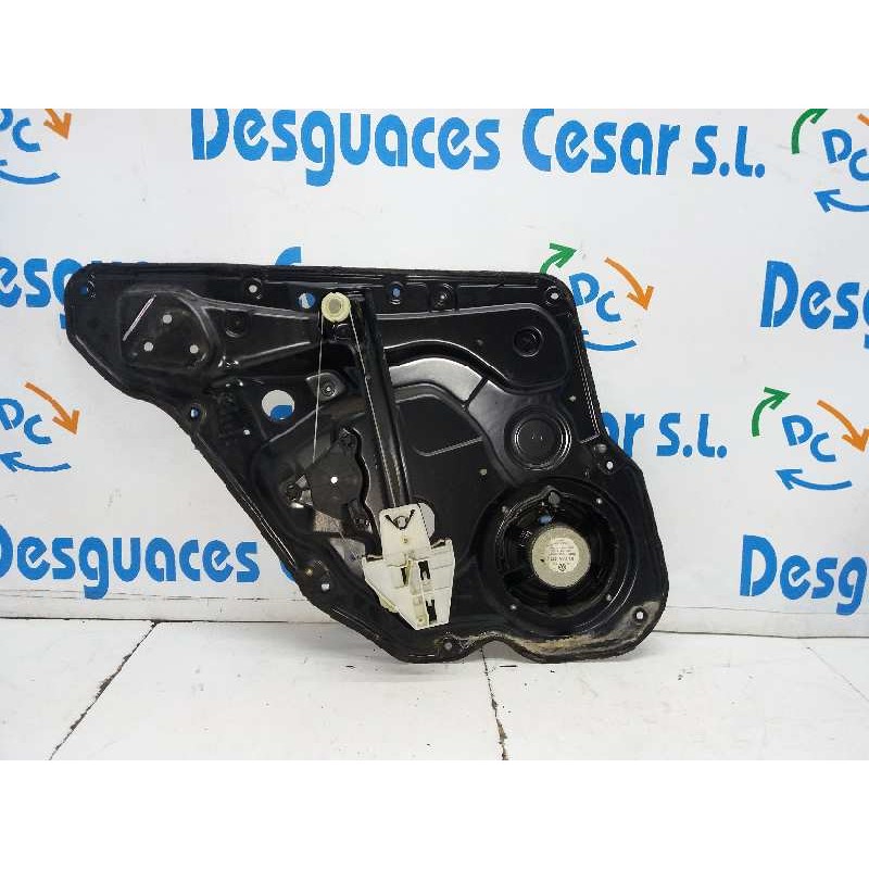 ELEVALUNAS TRASERO DERECHO 1M0839730F ELECTRICO - imagen 2