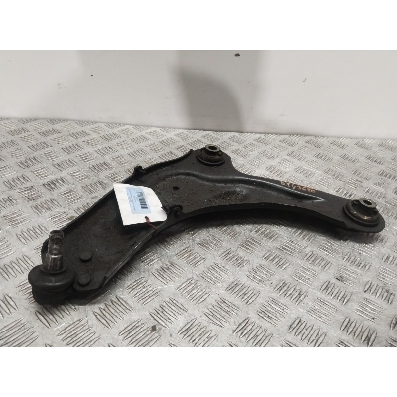 BRAZO SUSPENSION INFERIOR DELANTERO IZQUIERDO 545050804R  - imagen 1