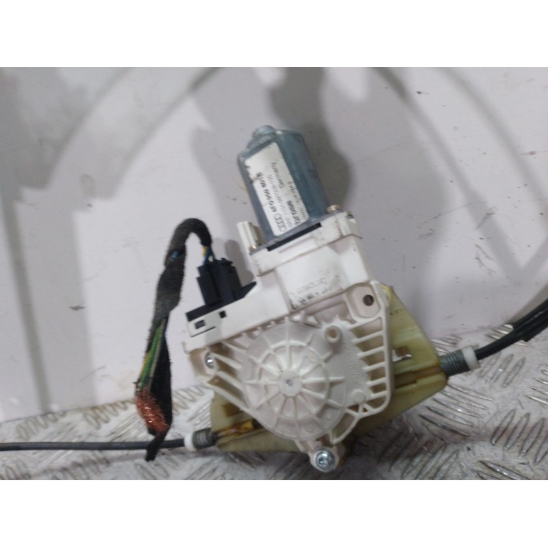 ELEVALUNAS DELANTERO IZQUIERDO 4F0837461A  - imagen 3
