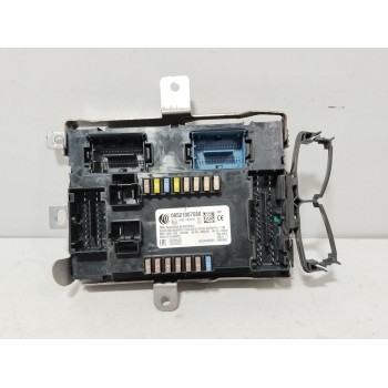 CAJA RELES / FUSIBLES 00521007580 
