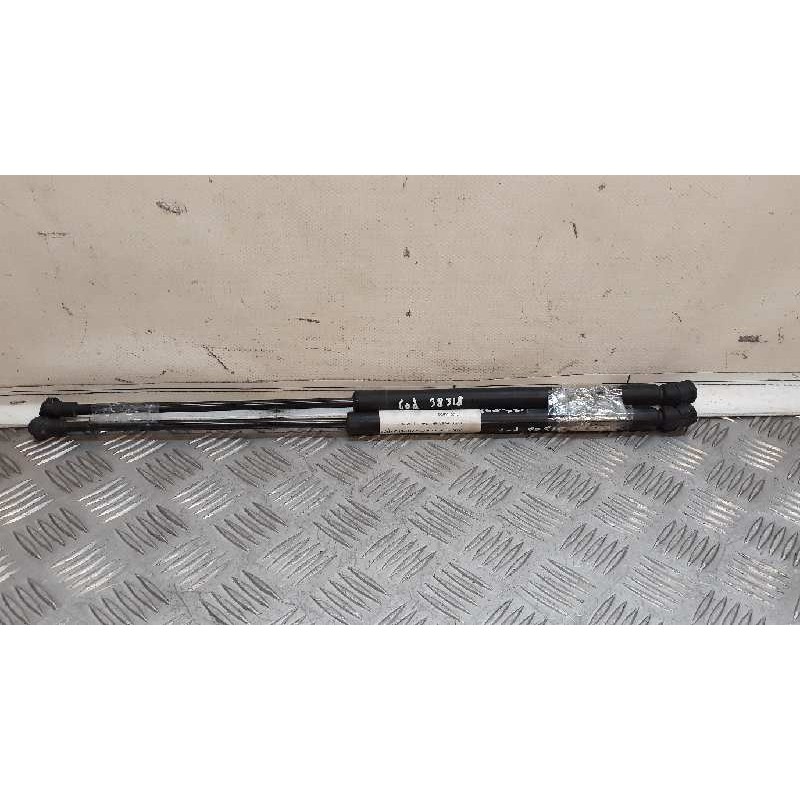 AMORTIGUADORES MALETERO / PORTON 8L0823359 