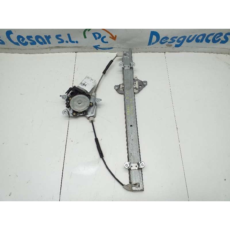 ELEVALUNAS DELANTERO DERECHO ELECTRICO  - imagen 1