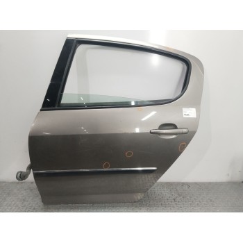 PUERTA TRASERA IZQUIERDA 9006H5 ORO 