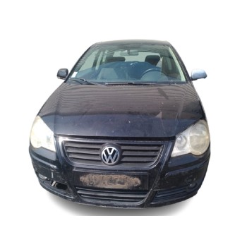 VOLKSWAGEN POLO (9N3)