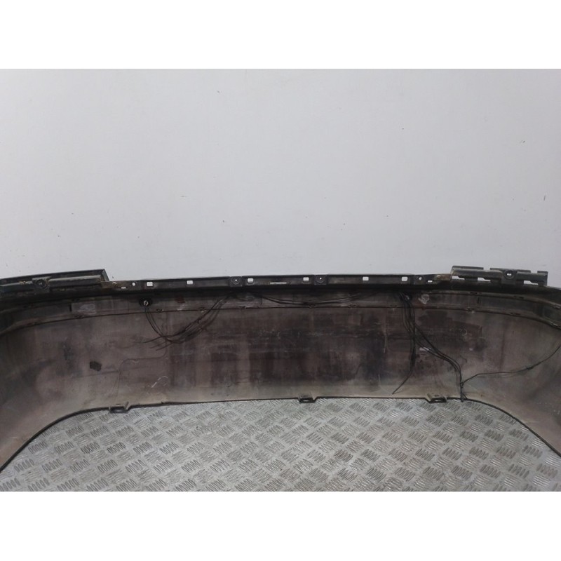 PARAGOLPES TRASERO NEGRO  - imagen 3
