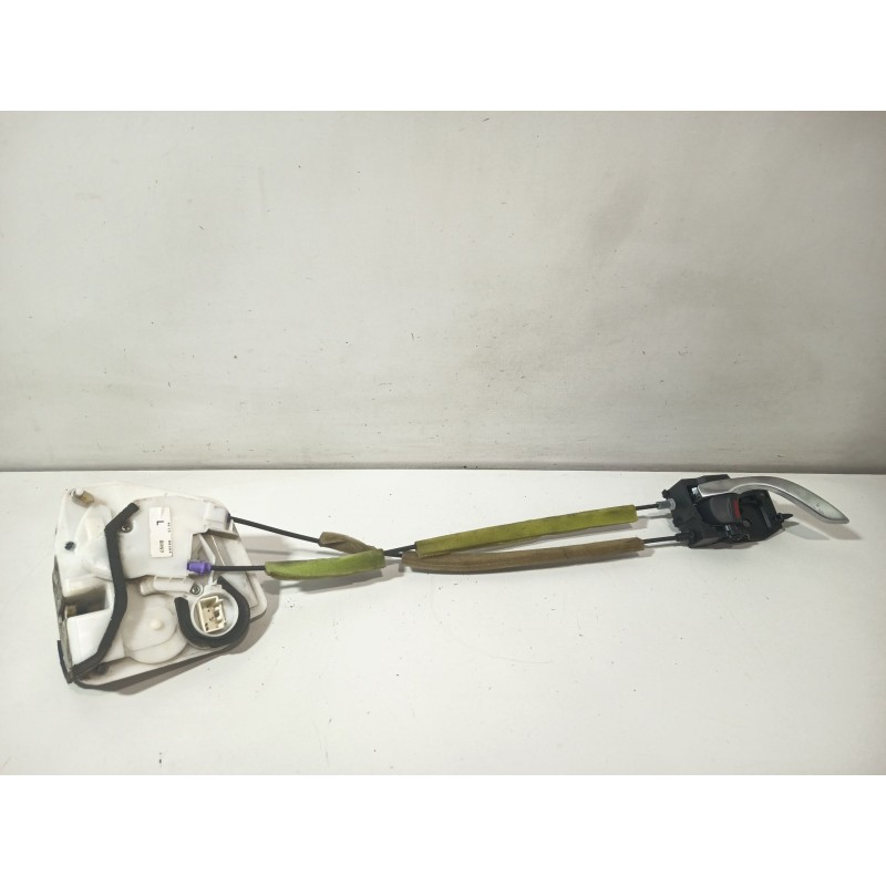CERRADURA PUERTA TRASERA DERECHA BBM472310A  - imagen 1