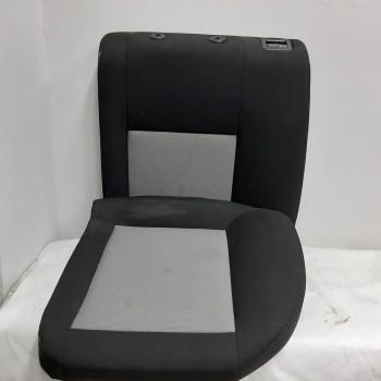 ASIENTO TRASERO IZQUIERDO 