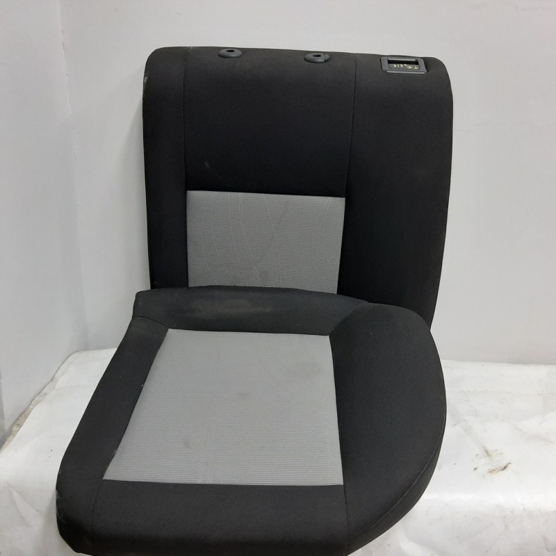 ASIENTO TRASERO IZQUIERDO  - imagen 1