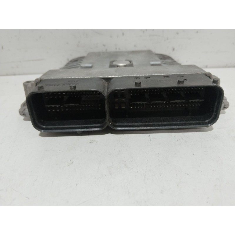 CENTRALITA MOTOR UCE 03F906070GD  - imagen 3