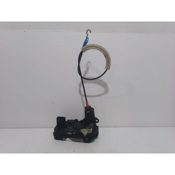 CERRADURA PUERTA TRASERA DERECHA 13210739 