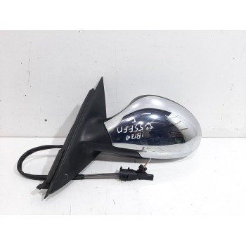 RETROVISOR IZQUIERDO MANUAL PLATA