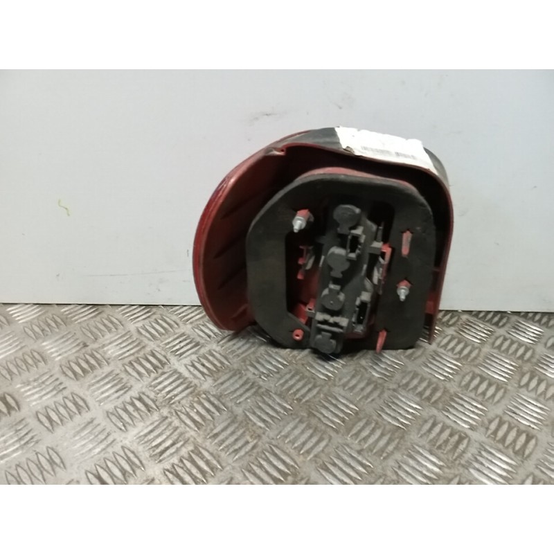 PILOTO TRASERO DERECHO  - imagen 2