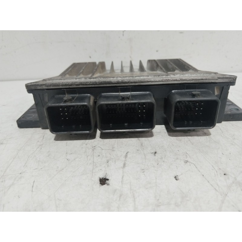 CENTRALITA MOTOR UCE 8200513058  - imagen 4
