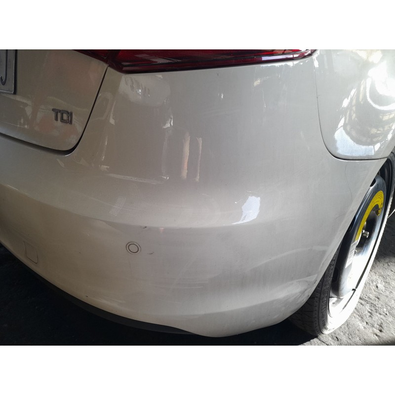 PARAGOLPES TRASERO 8V4807067GRU  - imagen 2