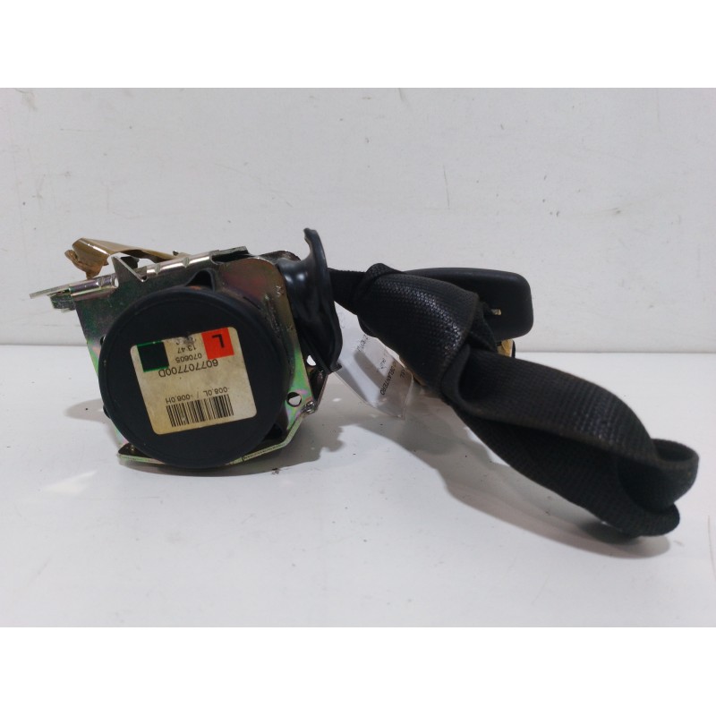 CINTURON SEGURIDAD DELANTERO IZQUIERDO 607707700D  - imagen 1