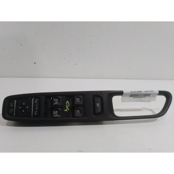MANDO ELEVALUNAS DELANTERO IZQUIERDO 255702886R 