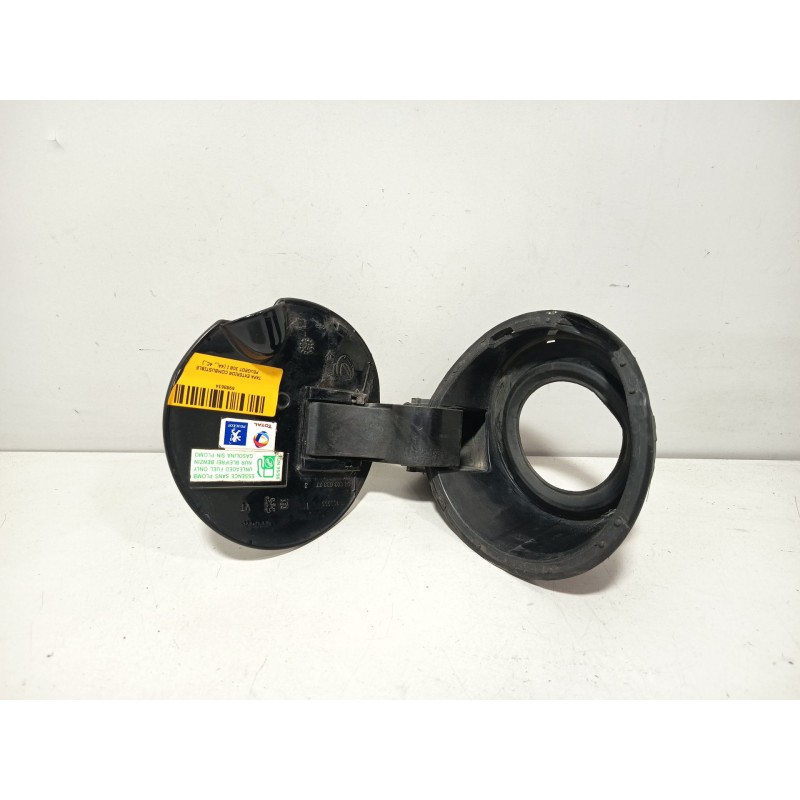 TAPA EXTERIOR COMBUSTIBLE  - imagen 1