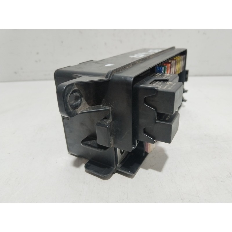 CAJA RELES / FUSIBLES 9213372  - imagen 2