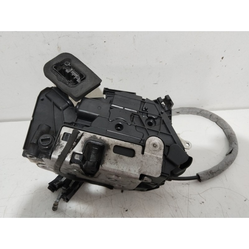 CERRADURA PUERTA TRASERA IZQUIERDA 5K4839015AF  - imagen 3