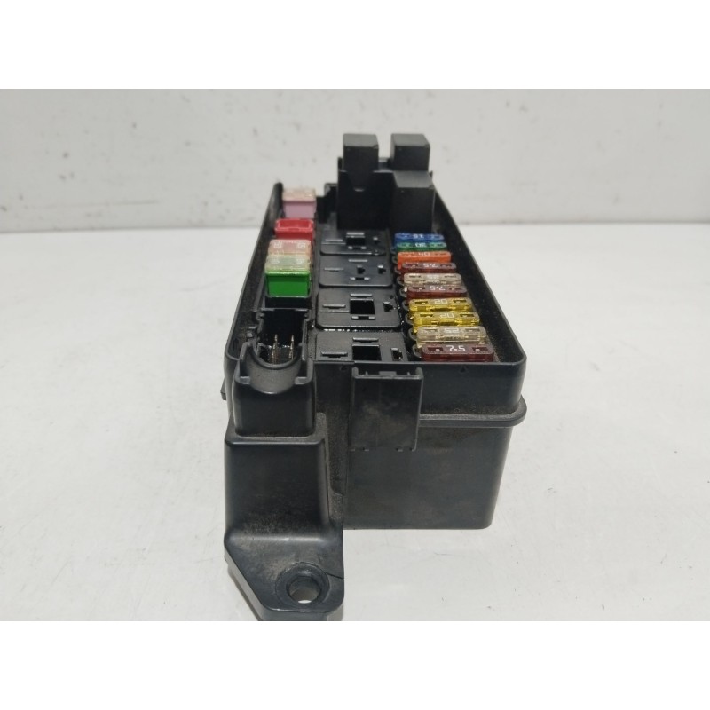 CAJA RELES / FUSIBLES 9213372  - imagen 4
