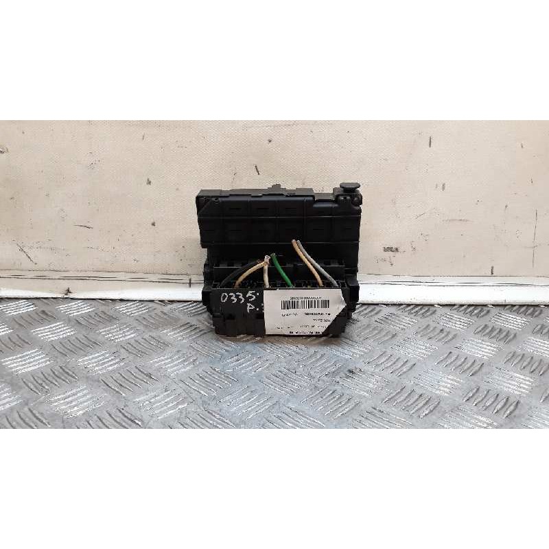 CAJA RELES / FUSIBLES 9643538080  - imagen 2