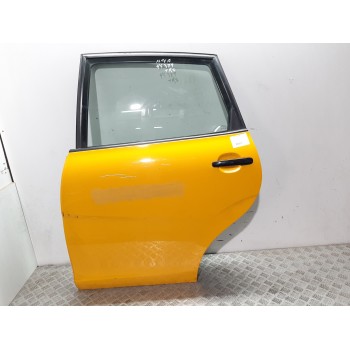 PUERTA TRASERA IZQUIERDA 5P8833055  OEM 5P8833055