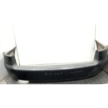 PARAGOLPES TRASERO NEGRO 