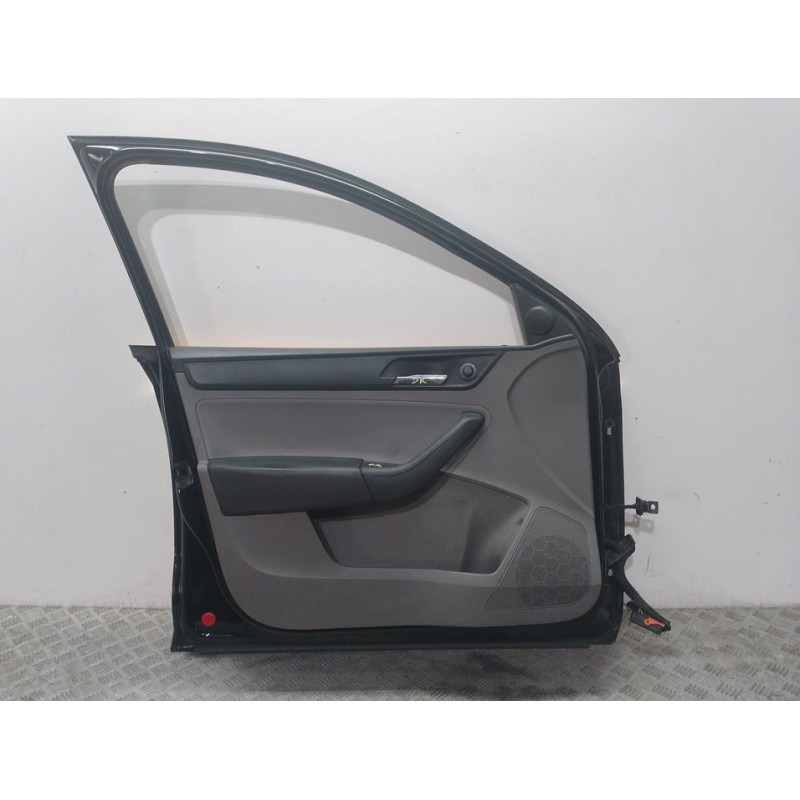 PUERTA DELANTERA IZQUIERDA 5JA831051C AMARILLA  - imagen 2
