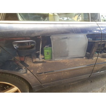 PUERTA TRASERA DERECHA 3R0833052 