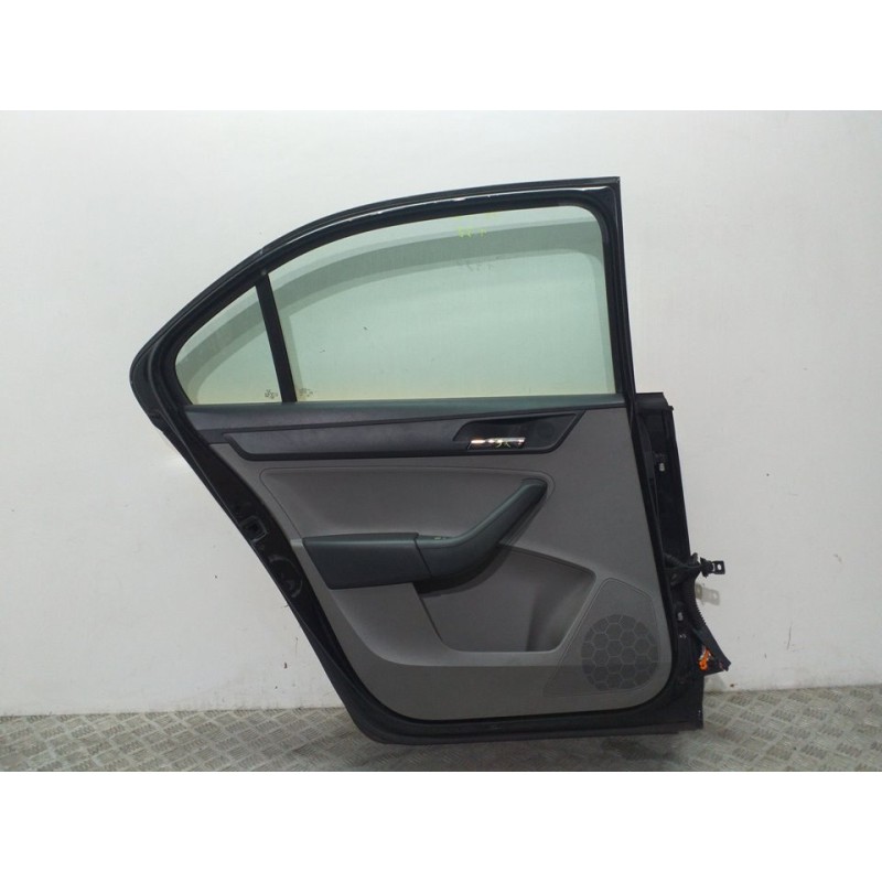 PUERTA TRASERA IZQUIERDA 5JA833055B AMARILLA  - imagen 3