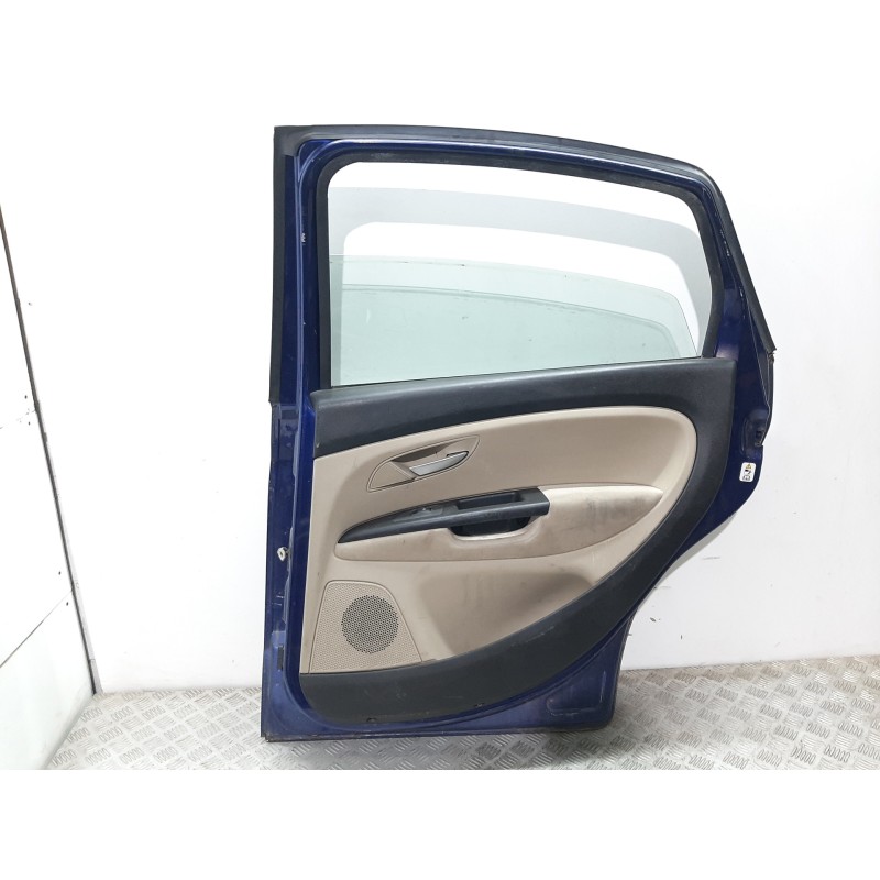 PUERTA TRASERA DERECHA 0052063504 AZUL  - imagen 4