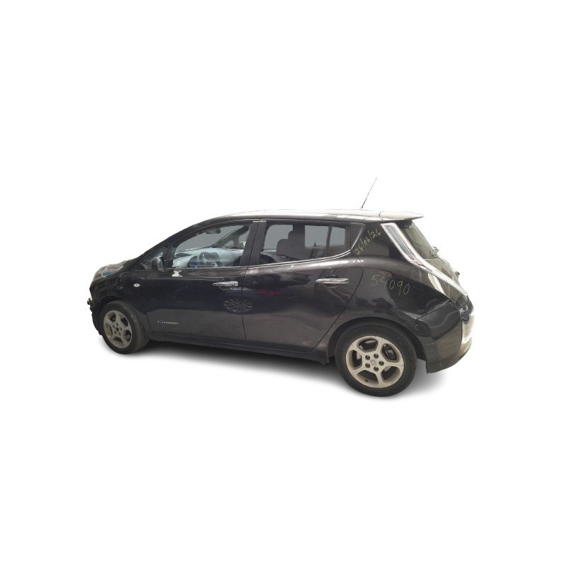 NISSAN LEAF (ZE1) - imagen 3