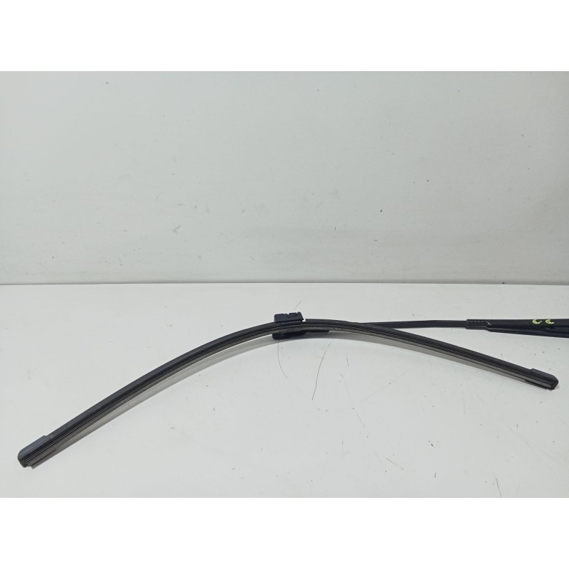 BRAZO LIMPIA DELANTERO DERECHO 1T0955410A03C  - imagen 4