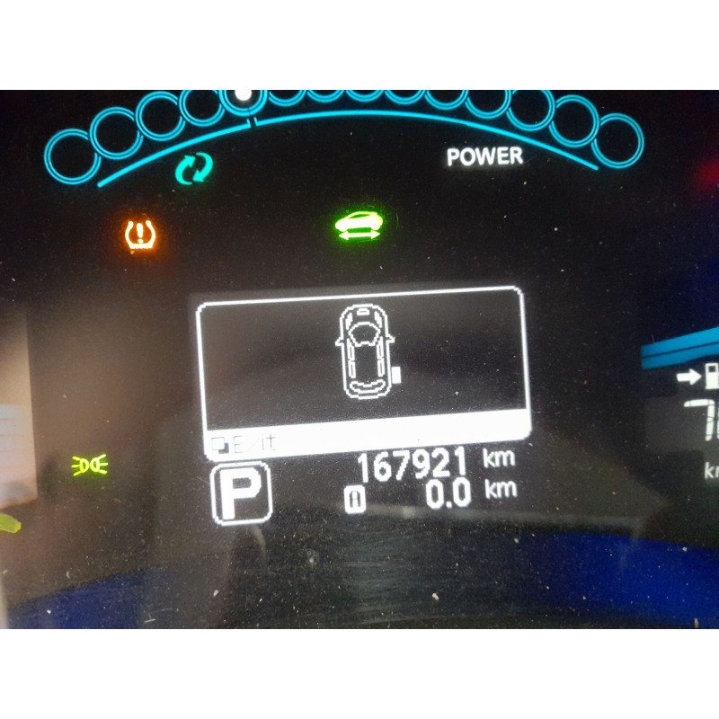 NISSAN LEAF (ZE1) - imagen 5