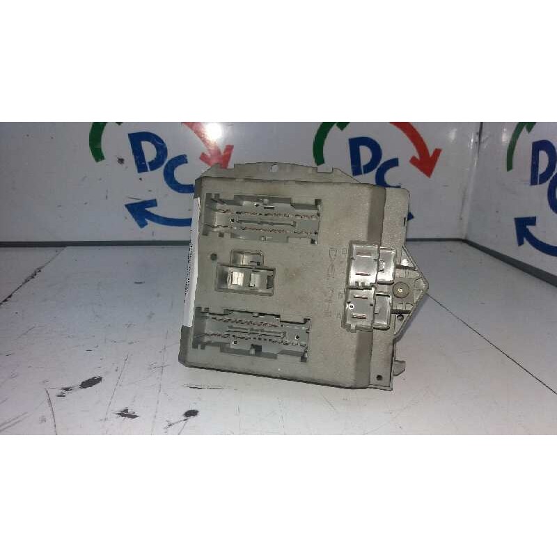 CAJA RELES / FUSIBLES 46766769  - imagen 2