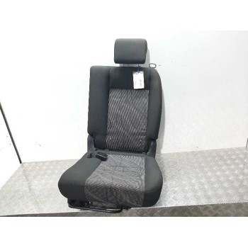 ASIENTO TRASERO MEDIO IZQUIERDO 