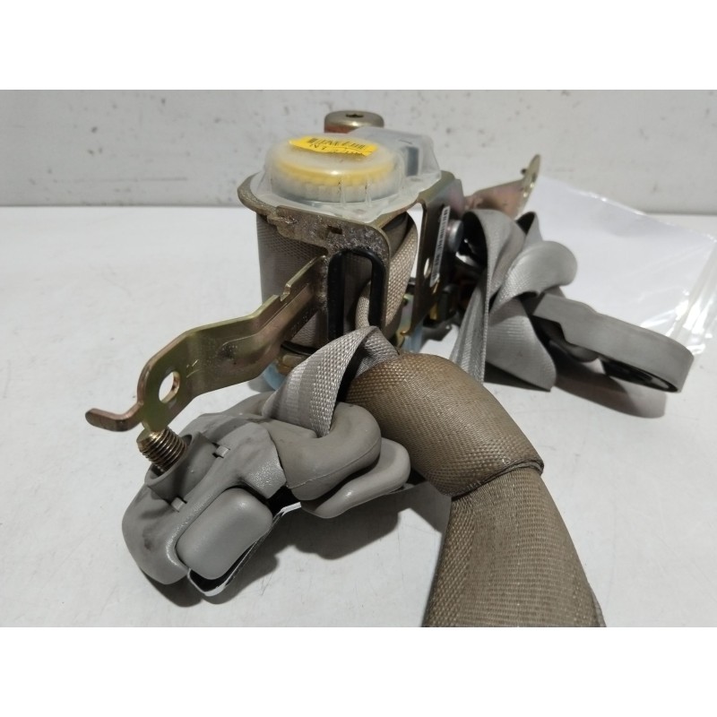CINTURON SEGURIDAD DELANTERO DERECHO 888203F100NF  - imagen 3