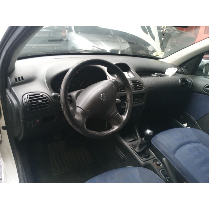 PEUGEOT 206 HATCHBACK (2A/C) - imagen 6