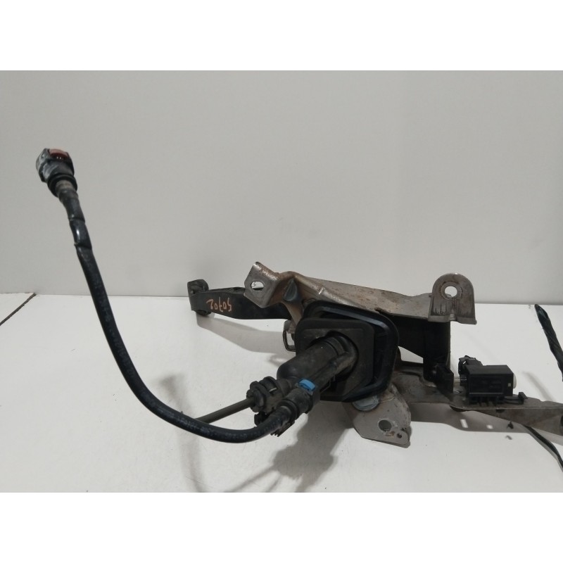 PEDAL EMBRAGUE DV617B633AD  - imagen 3