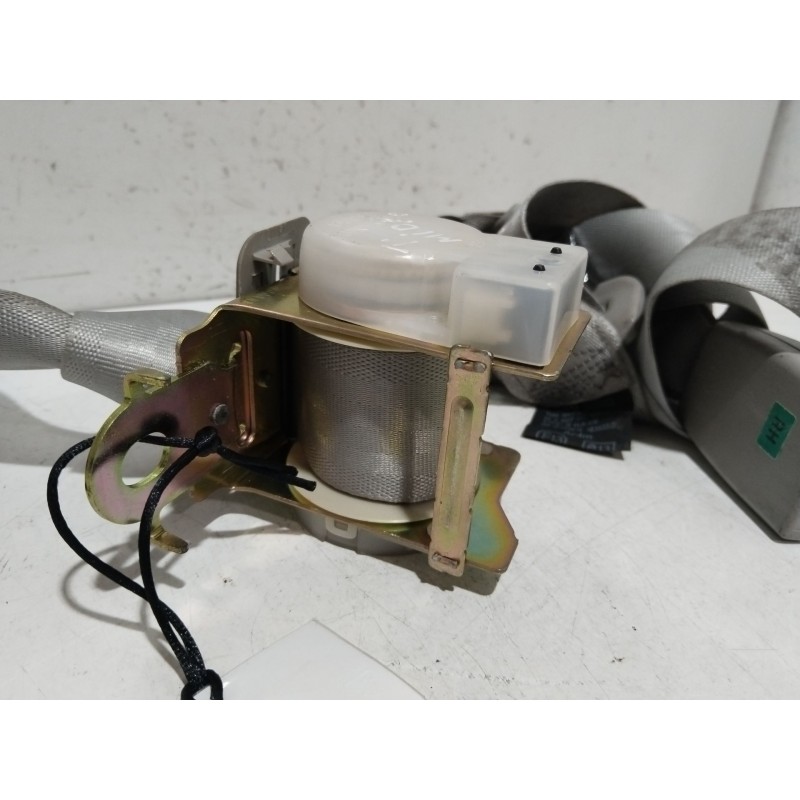CINTURON SEGURIDAD TRASERO CENTRAL 898103F040 898103F040NF - imagen 2