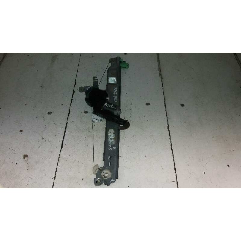 ELEVALUNAS DELANTERO DERECHO 8200315027 