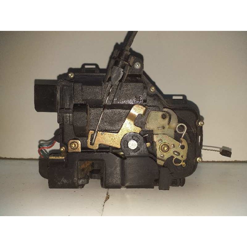 CERRADURA PUERTA DELANTERA DERECHA 1L0837016  - imagen 3