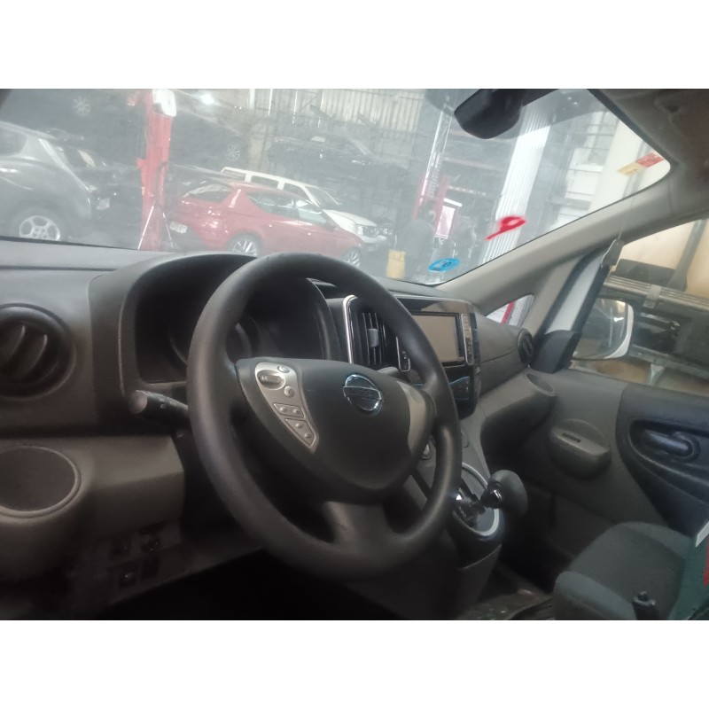 NISSAN NV200 FURGONETA - imagen 2